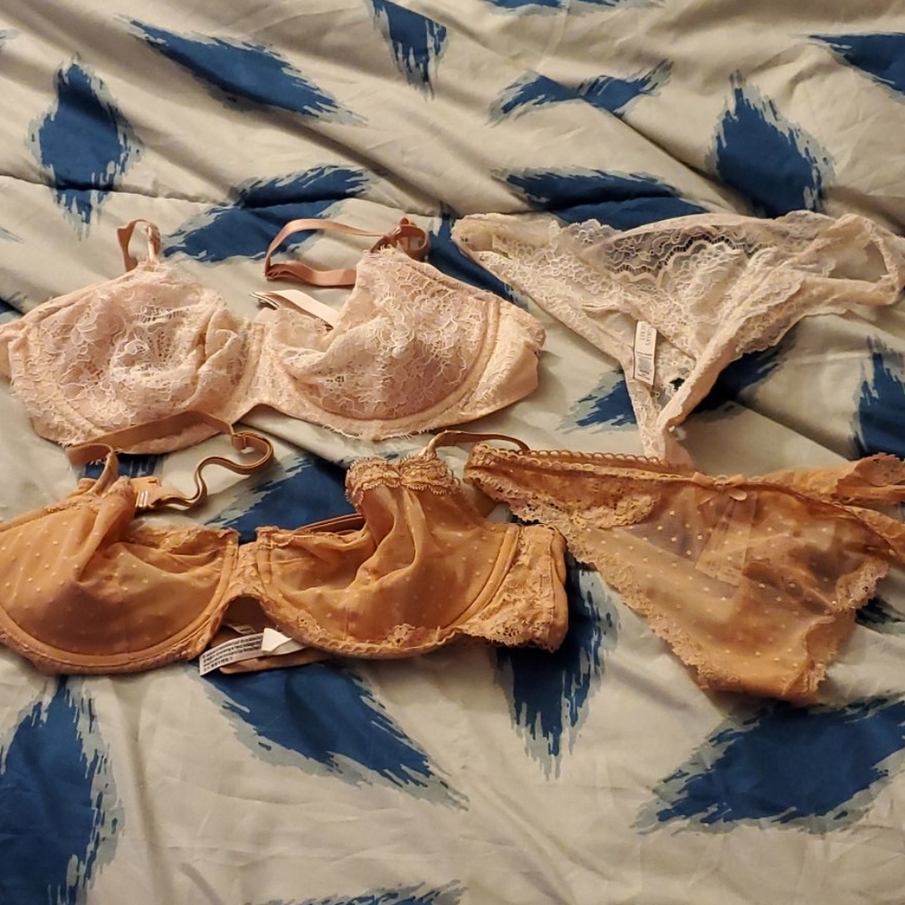 Victorias Secret bra bundle